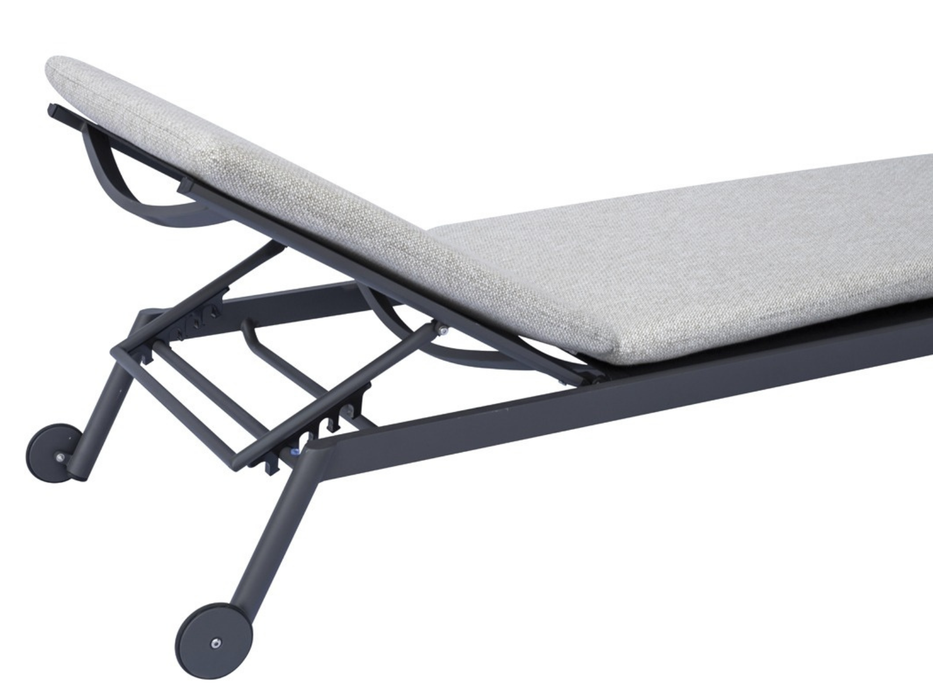 Porto Cervo Sunbed with Wheels Greenwood