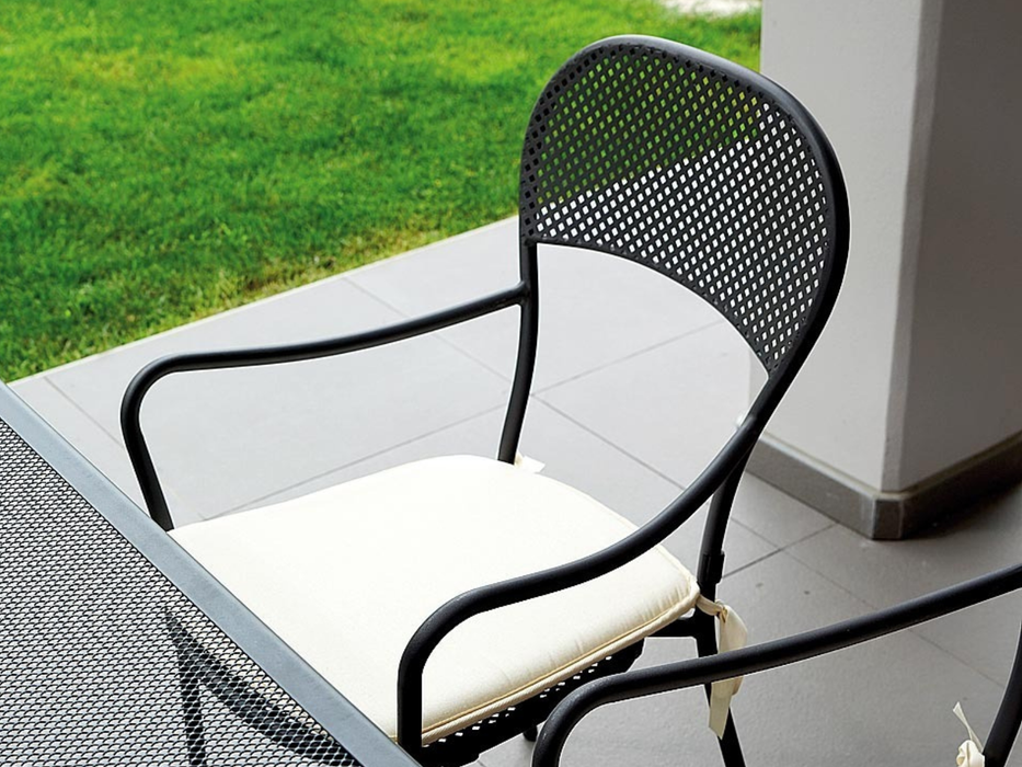 Intra Greenwood Chair