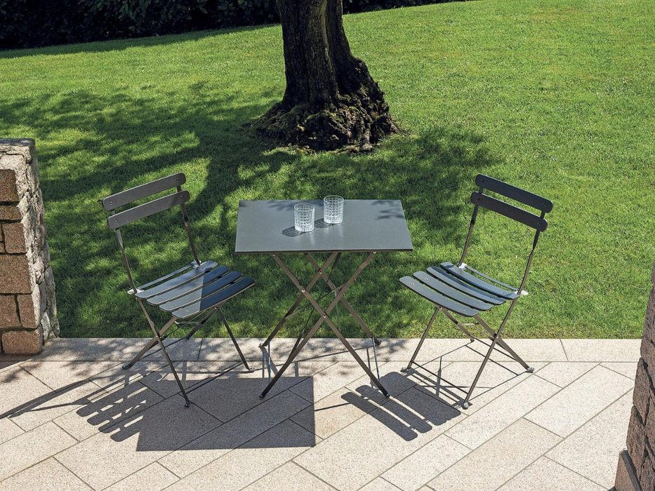 2 Greenwood Folding Bistro Chairs