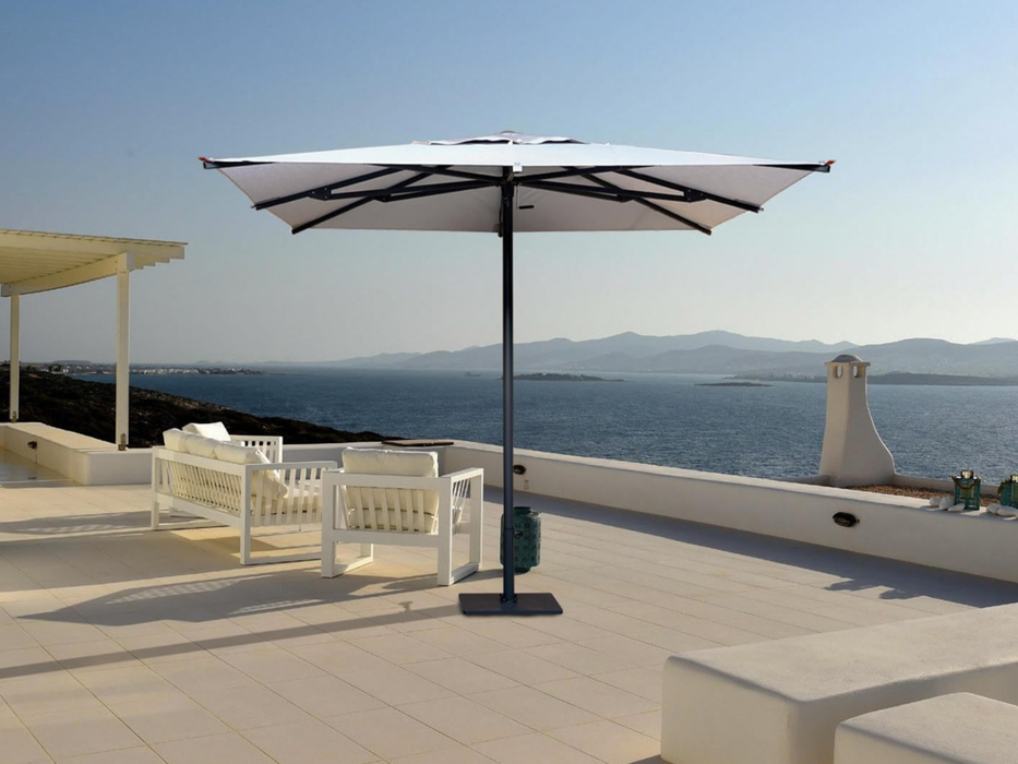 Parasol à mât central