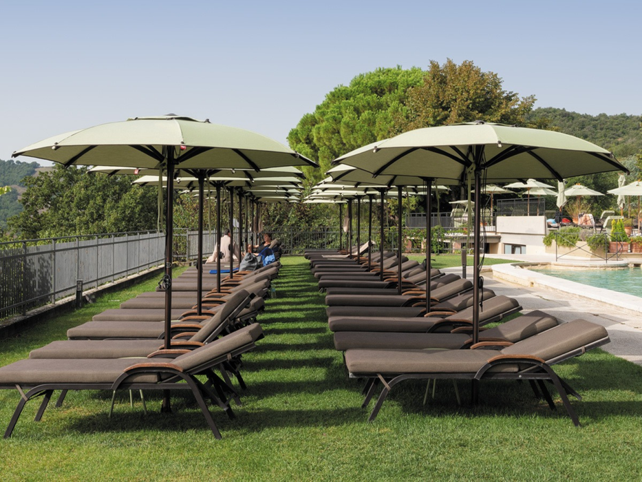 Parasol à mât central Bay