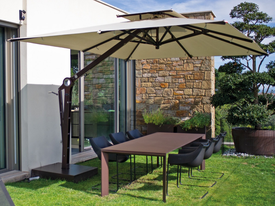 Joint retractable umbrella