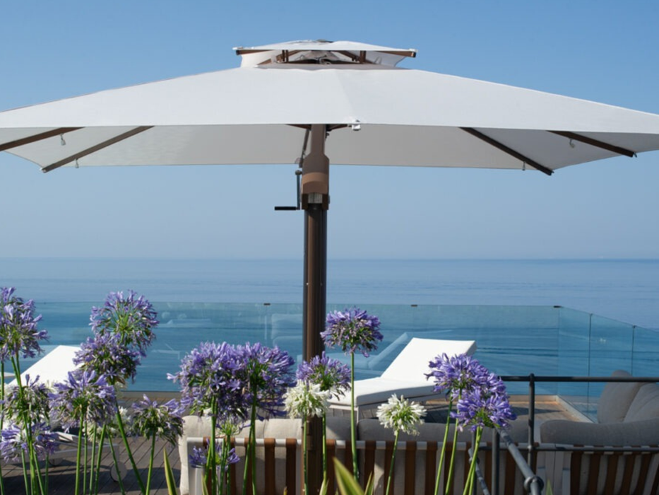 King retractable umbrella