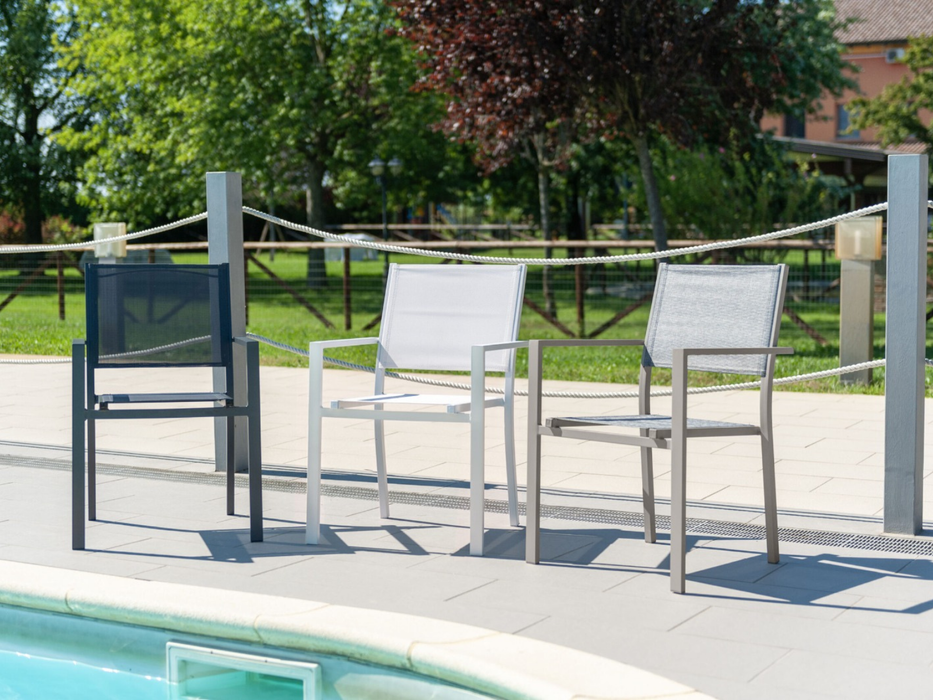 4 fauteuils Melissa Regarden