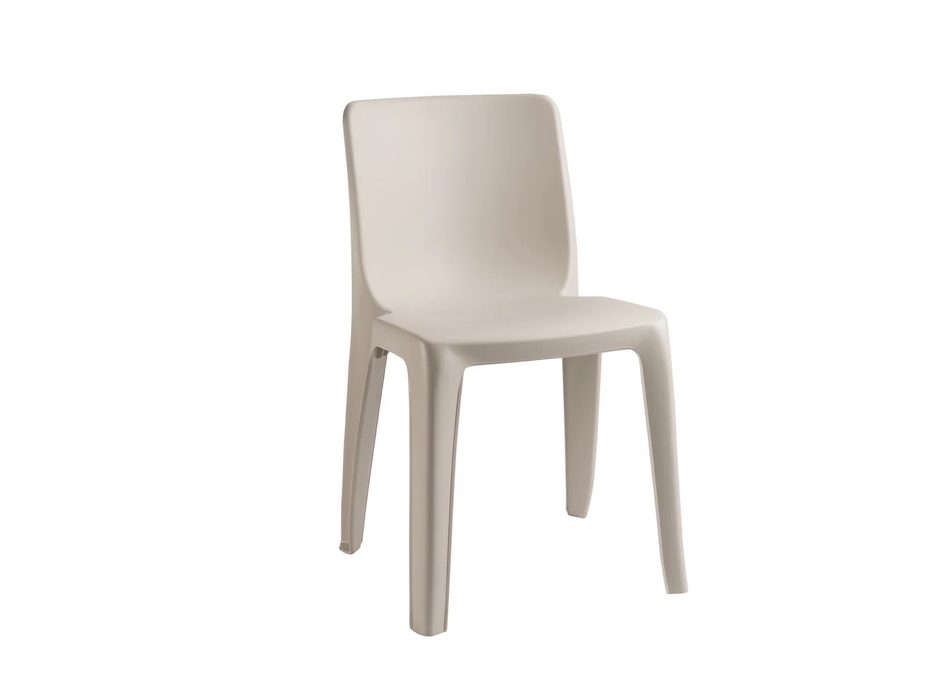 18 Denver Grosfillex Chairs