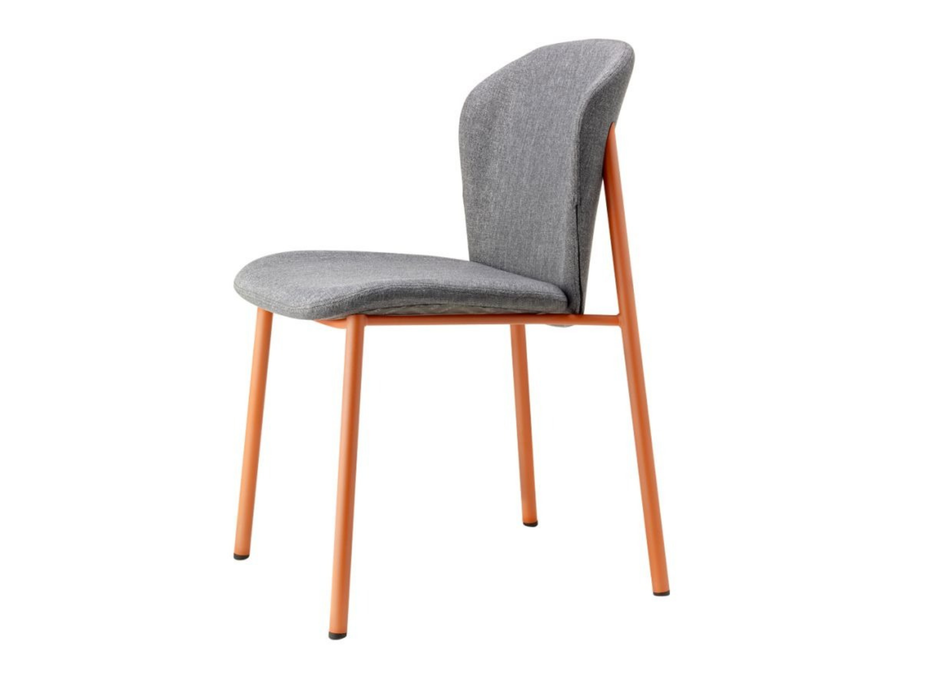 Chaise Finn Scab