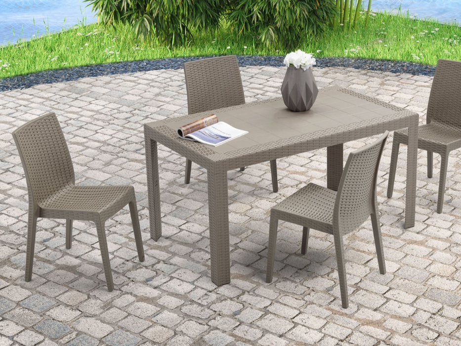 18 Selene Areta Chairs