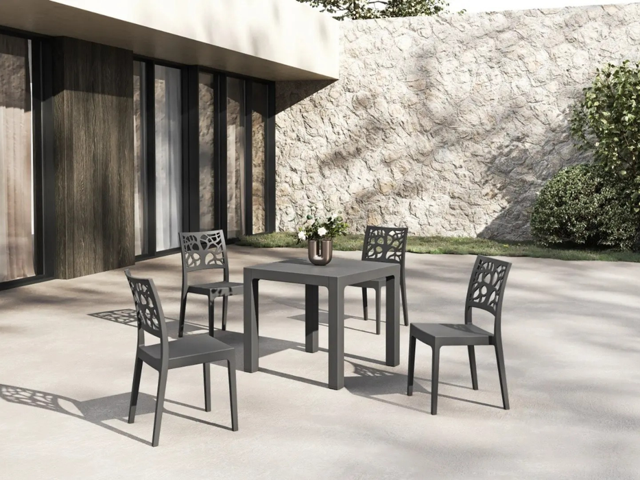 18 Teti Areta Chairs