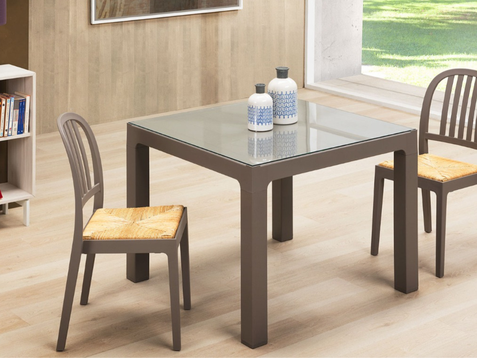 18 chaises Era Areta