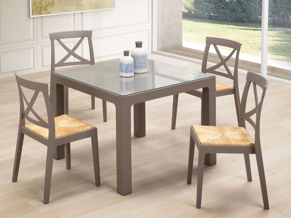 18 Chaises Artemide Areta