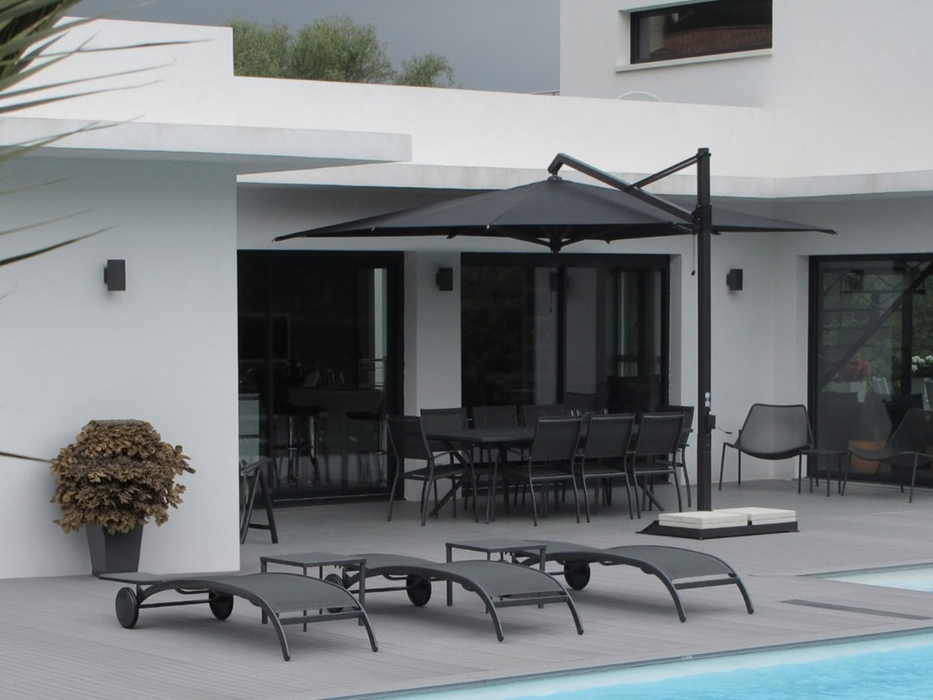 Rodi 3x3m retractable parasol