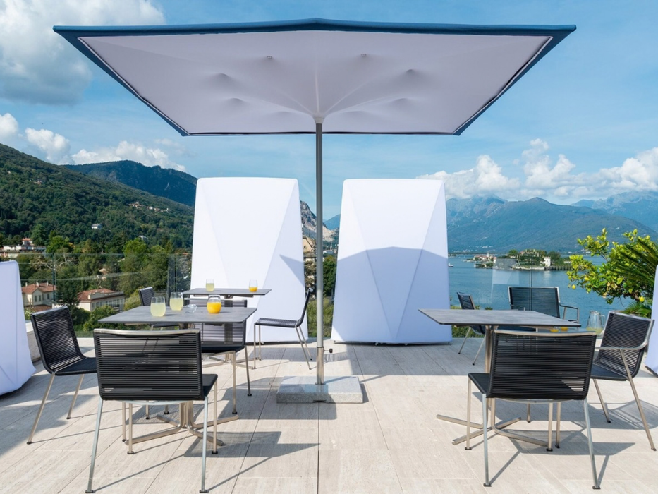 Chester 3X3 M center-pole parasol