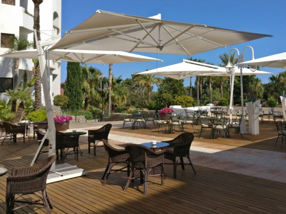 Parasol double à mât déporté 7X3,45 M