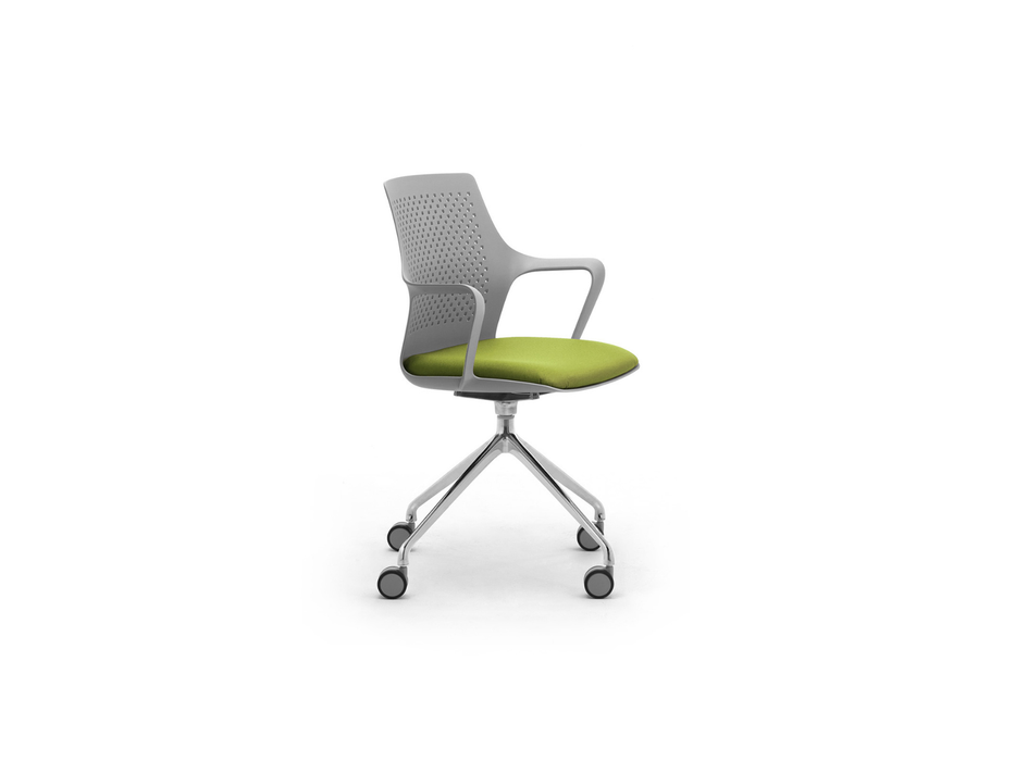 Ipa Chair with Padded Seat and Wheels