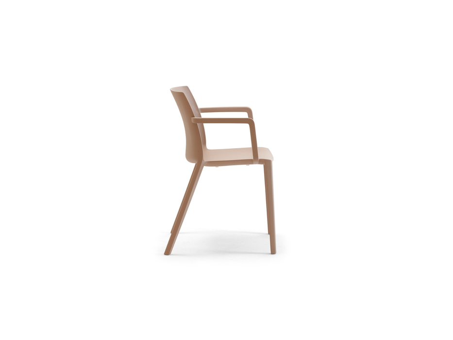 Greta Chair
