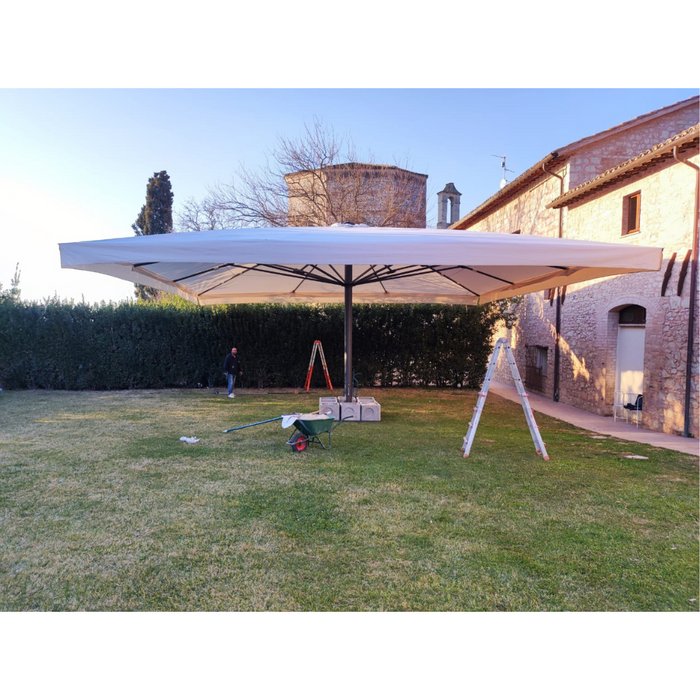 Parasol géant à mât central anthracite "Titano Classic" 7,5x7,5 m