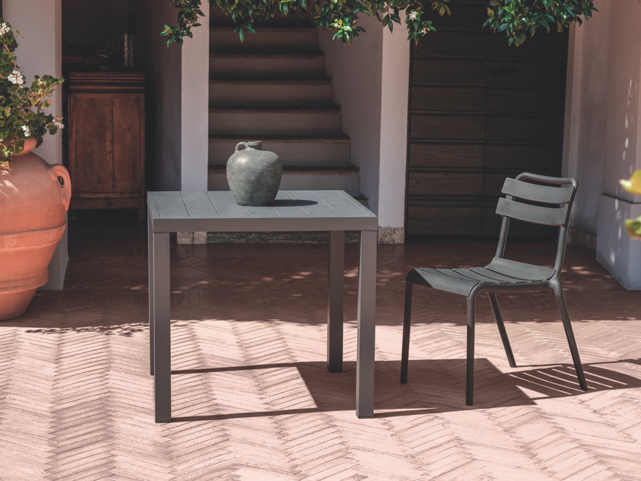 Monza Greenwood Chair